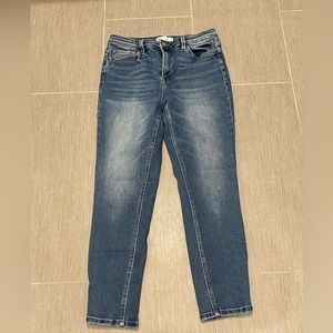 Vervet straight leg ankle jeans